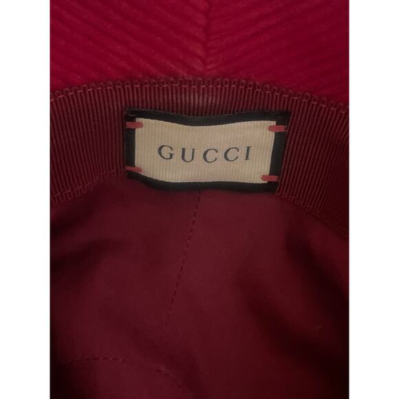GUCCI Orgasmique Red Corduroy Bucket Hat NWOT NEVER WORN Italy LUXURY CASUAL - Picture 7 of 9